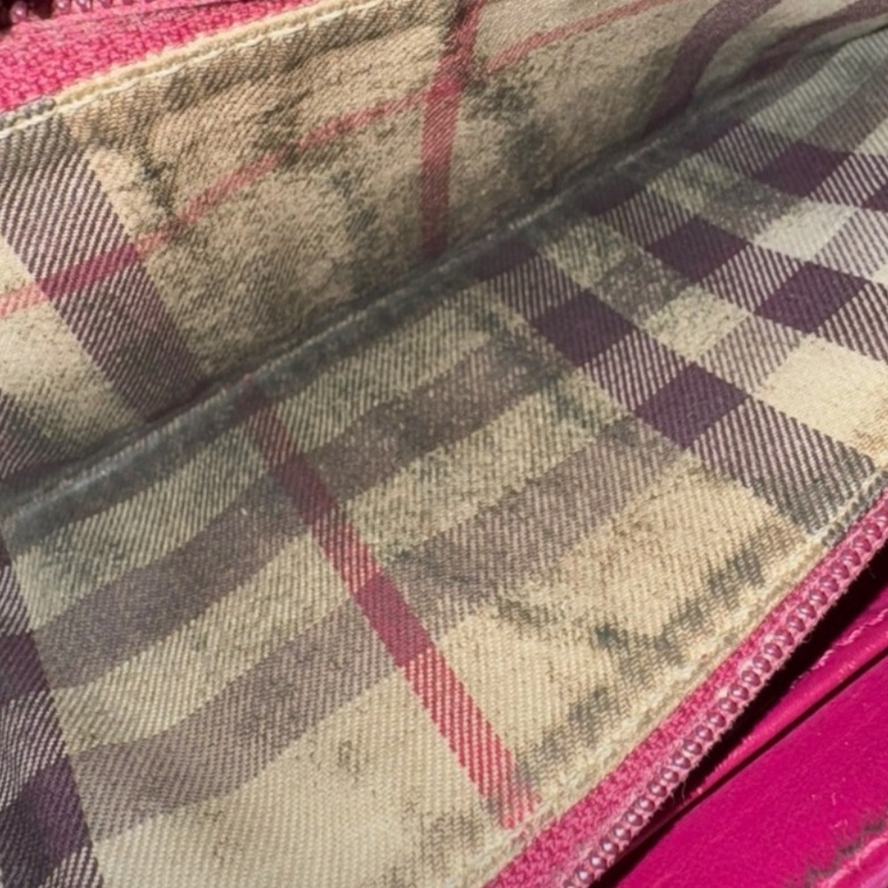 Burberry Leather Wallet - Picture 7 of 7